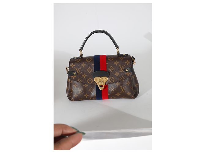 Louis Vuitton Monogram Canvas Georges BB Marrone Rosso Blu - vista 7