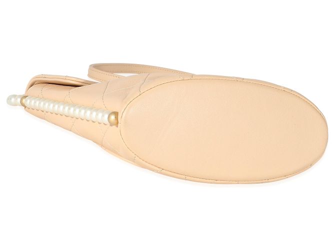 Chanel Beige Quilted Calfskin Small Pearl Chain Hobo - vista 6