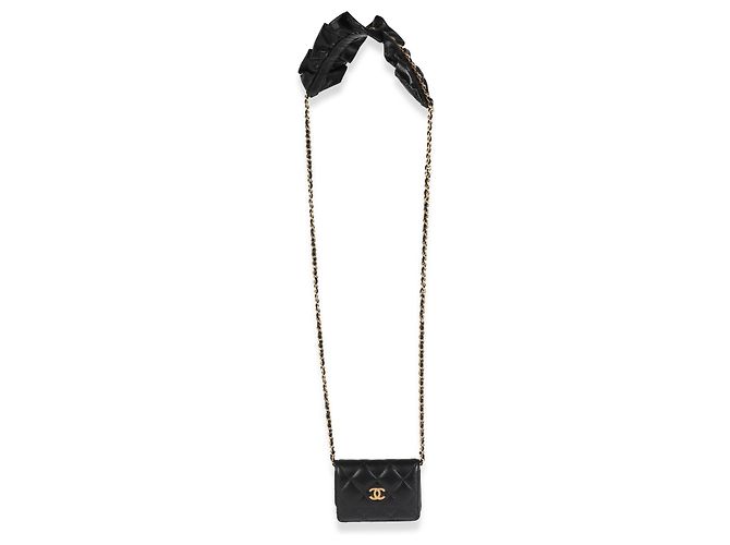 Tarjetero Chanel de piel de cordero acolchado negro con volantes y cadena - vista 6