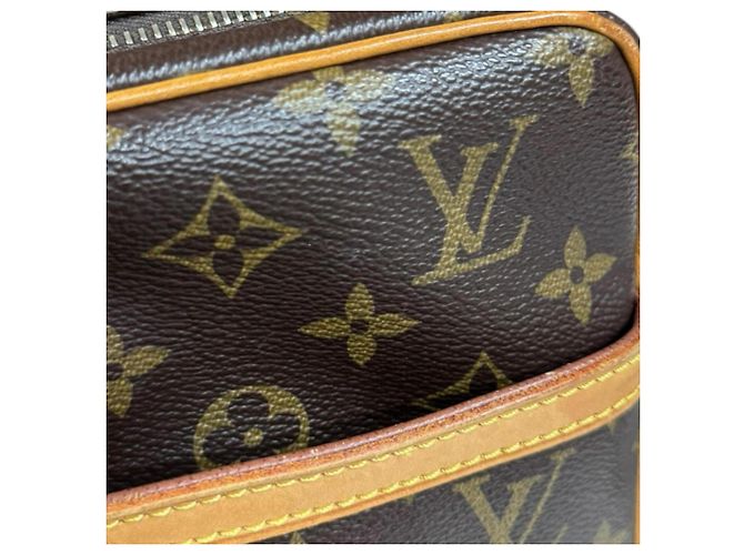Borsa a Spalla Louis Vuitton Danube Monogram Marrone - vista 10