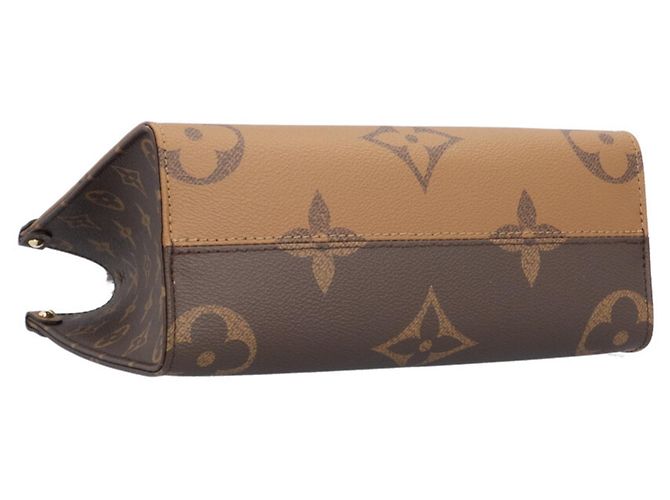 Borsa a Spalla Louis Vuitton OnTheGo PM Monogram Giant Marrone - vista 6