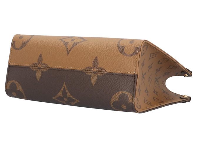 Borsa a Spalla Louis Vuitton OnTheGo PM Monogram Giant Marrone - vista 7