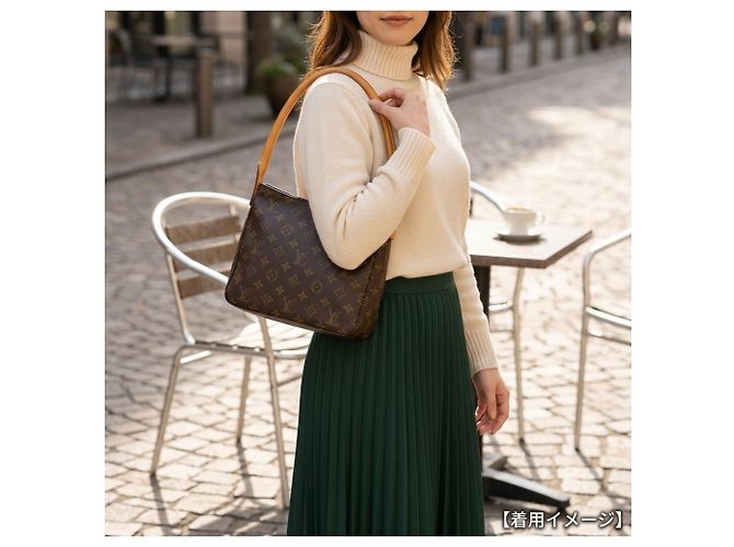 Borsa a tracolla Louis Vuitton Looping MM Monogram Marrone - vista 15