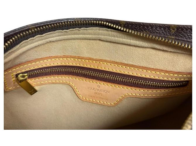 Borsa a tracolla Louis Vuitton Looping MM Monogram Marrone - vista 8
