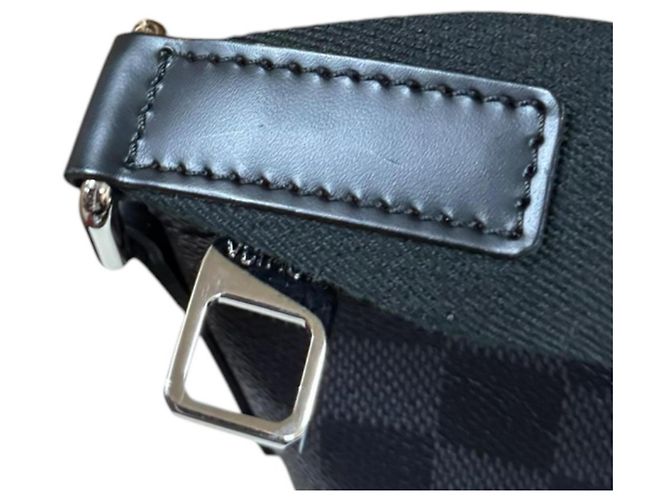 Borsa a tracolla Louis Vuitton Mick PM Damier Graphite Marrone Nero - vista 10