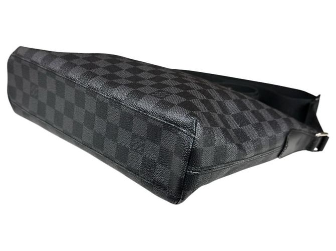 Borsa a tracolla Louis Vuitton Mick PM Damier Graphite Marrone Nero - vista 5