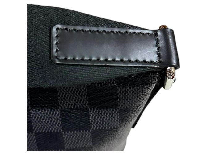 Borsa a tracolla Louis Vuitton Mick PM Damier Graphite Marrone Nero - vista 9