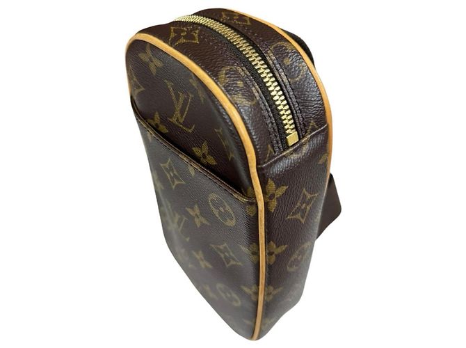 Pochette Gange Monogram Body Bag Louis Vuitton Marrone - vista 9