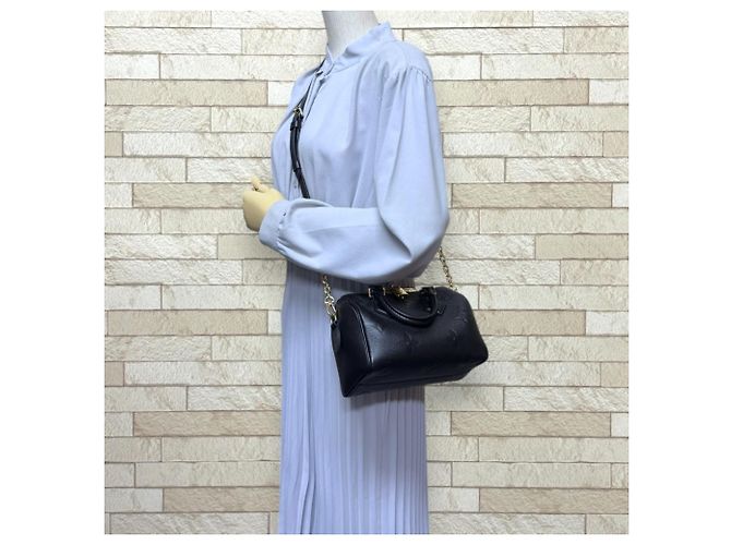 Bolso de Hombro Louis Vuitton Speedy Bandoulière 20 Negro - vista 2