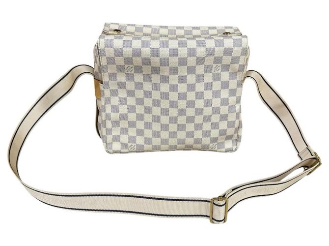 Borsa a tracolla Louis Vuitton Naviglio Damier Azur Bianco - vista 12