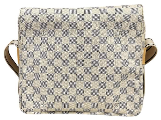 Borsa a tracolla Louis Vuitton Naviglio Damier Azur Bianco - vista 3