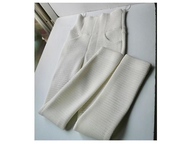 Chanel Ecru Strickhose Perforiert Größe 36 Weiß Roh - Ansicht 2