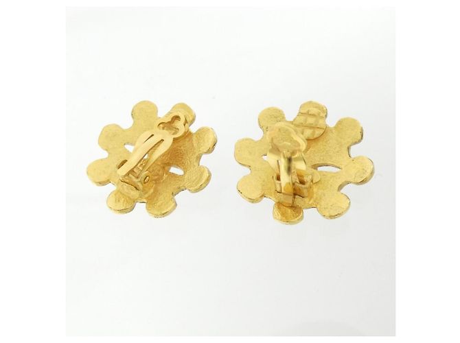 Orecchini a clip Chanel 03034 Gold D'oro - vista 3