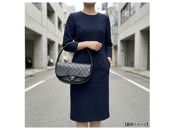 Borsa Chanel Hula Hoop Medium Matelassé Nero - vista 14