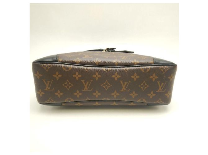 Sac à épaule Louis Vuitton Monogram Odeon NM MM Marron - vue 7