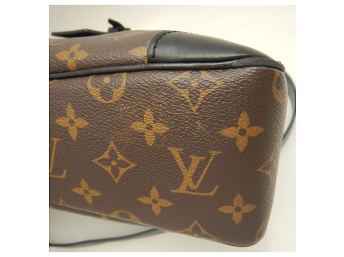 Sac à épaule Louis Vuitton Monogram Odeon NM MM Marron - vue 8