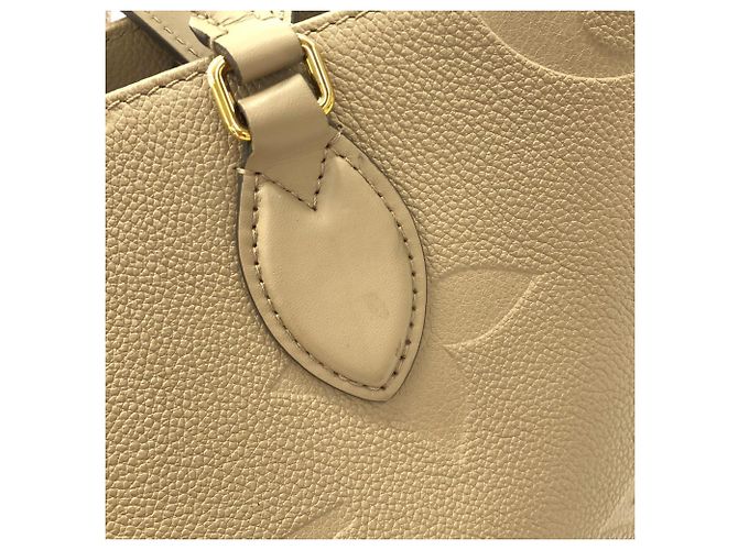 Borsa Louis Vuitton Monogram Empreinte OnTheGo MM Grigio - vista 4
