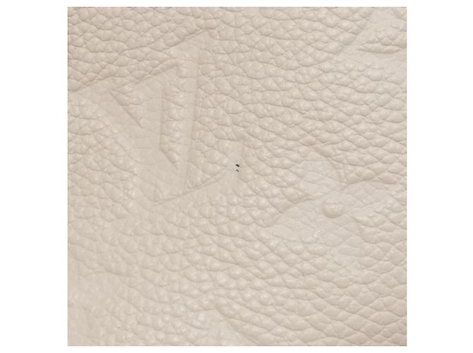 Zaino Louis Vuitton Monogram Empreinte Montsouris PM Crudo - vista 4