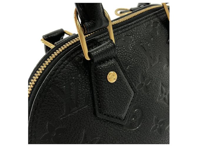 Bolso Louis Vuitton Monogram Empreinte Neo Alma BB Negro - vista 6