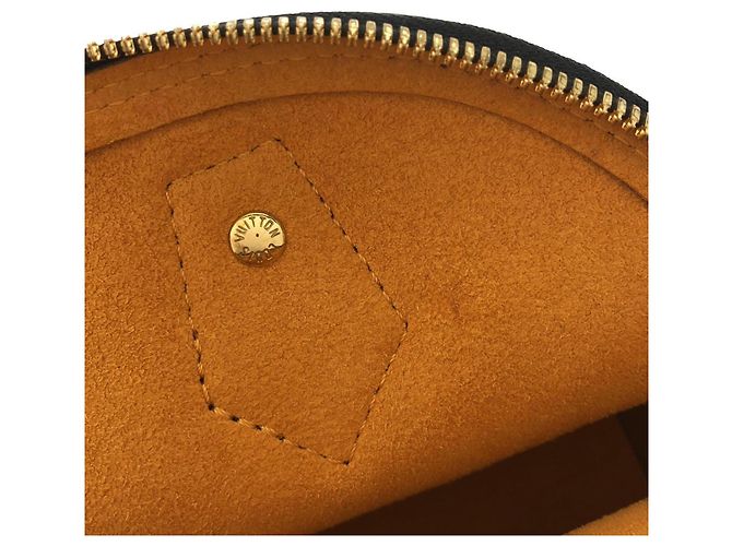 Bolso Louis Vuitton Monogram Empreinte Neo Alma BB Negro - vista 9