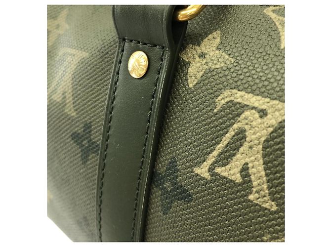 Louis Vuitton Monogram Surplus Keepall Bandoulière 25cm Cachi - vista 6