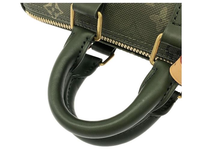 Louis Vuitton Monogram Surplus Keepall Bandoulière 25cm Cachi - vista 7