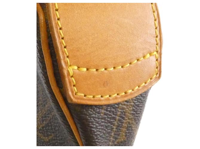 Borsa a Spalla Louis Vuitton Monogram Croissant MM Marrone - vista 6