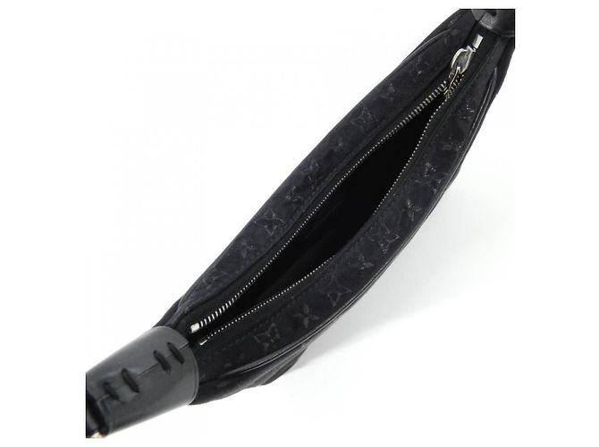 Borsa a tracolla Louis Vuitton Monogram Satin Little Boulogne Nero - vista 4