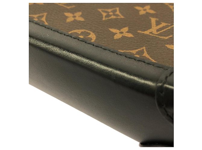 Louis Vuitton Monogram Pochette Trunk Vertical M63913 Marrone - vista 4