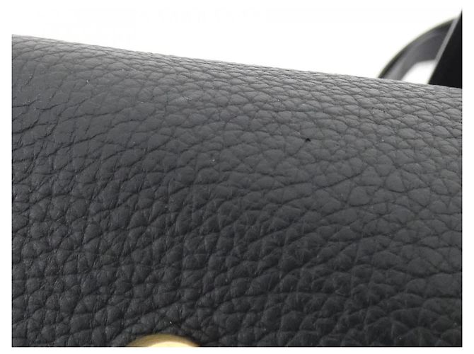 Borsa Louis Vuitton Low Key Cabas MM Nero - vista 3