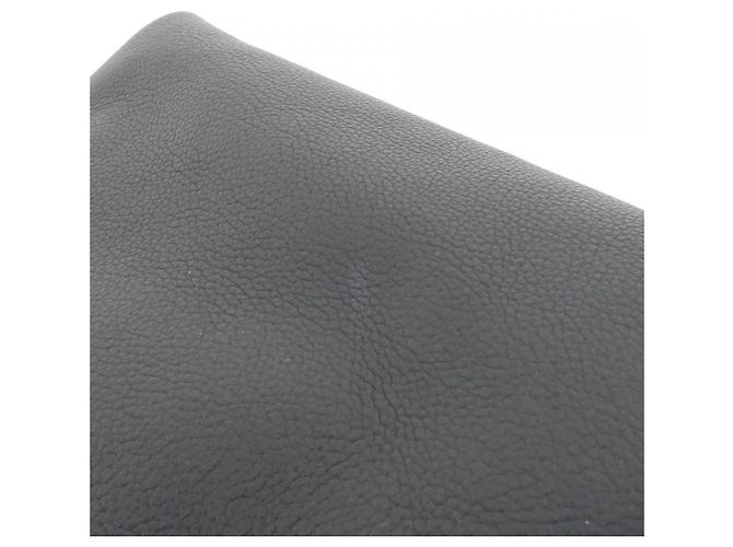Borsa Louis Vuitton Low Key Cabas MM Nero - vista 6