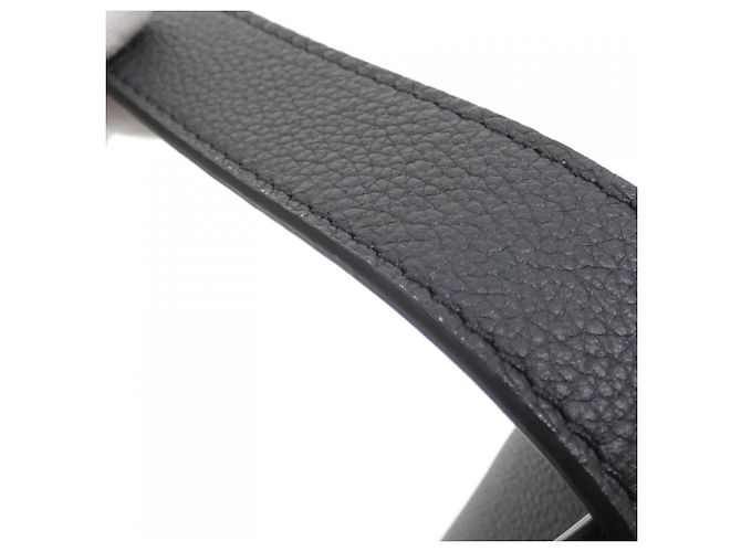 Borsa Louis Vuitton Low Key Cabas MM Nero - vista 8