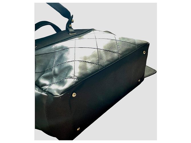 Bolsa Tote Chanel Paris Biarritz em couro acolchoado preto e tecido - vista 8