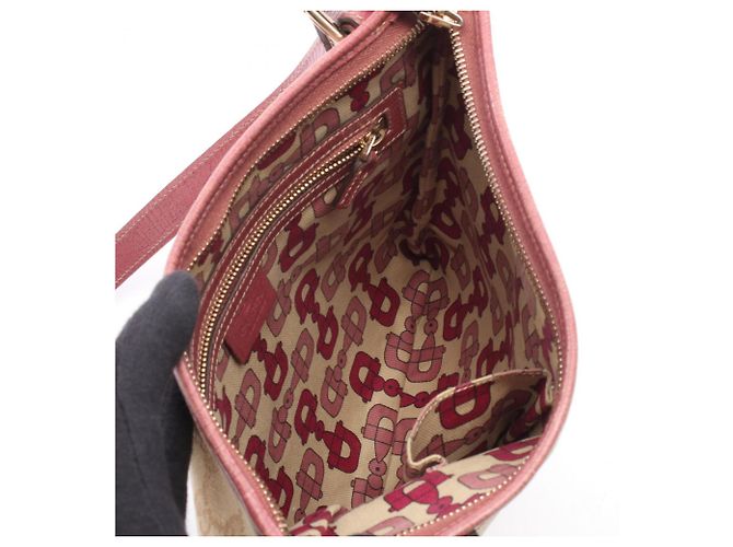 Borsa a Spalla Gucci GG Canvas Charm Rosa Beige - vista 3