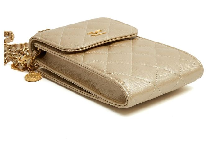 Timeless Chanel Métiers d'Art 2023 Dakar Bolsa de Ombro Couro Dourado - vista 5