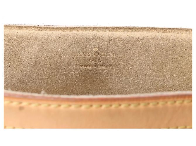 Borsa a tracolla Louis Vuitton Beverly MM in tela Monogram marrone M40121 Beige - vista 15