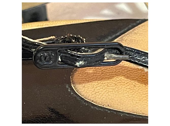 Décolleté slingback bicolore Chanel in pelle Nero Beige - vista 8