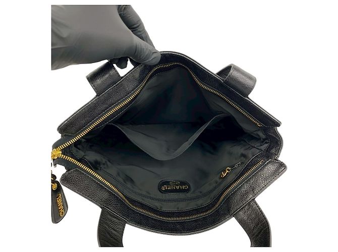 Borsa Tote Chanel in pelle di vitello martellata nera Nero - vista 9