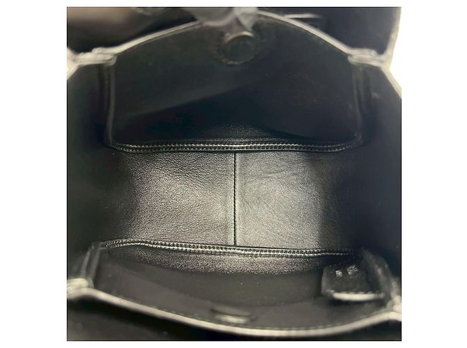 Mini borsa tote Prada Vitello Daino con logo Triangle Nero - vista 9