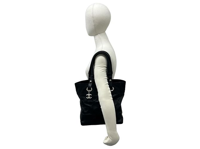 Chanel Paris Biarritz PM Leder Tote Bag Schwarz - Ansicht 2