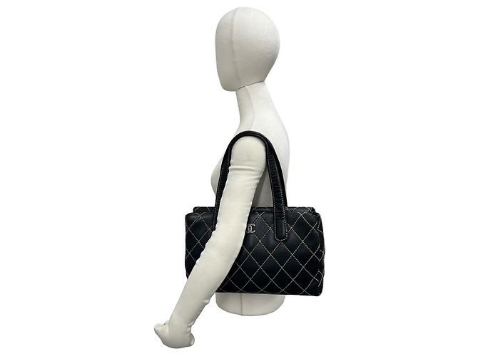 Borsa Tote Chanel Matelassé Coco Mark Wild Stitch Leather Nero - vista 2