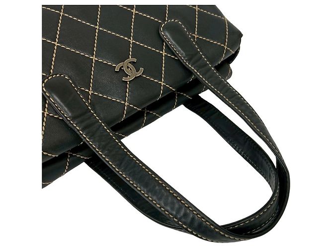 Borsa Tote Chanel Matelassé Coco Mark Wild Stitch Leather Nero - vista 4
