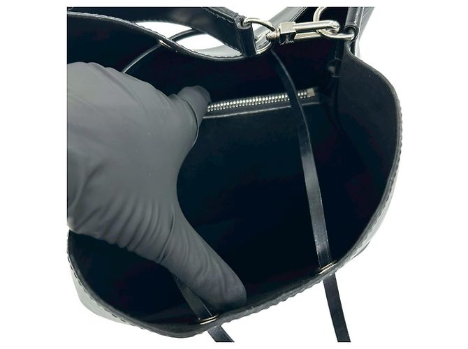 Néonoé 2-Way Handtasche/Schultertasche Louis Vuitton NeoNoe Epi Leather Schwarz - Ansicht 9