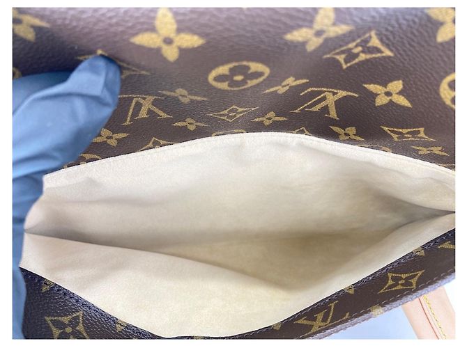Borsa Louis Vuitton Monogram Beverly GM Marrone - vista 12