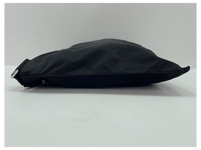 Borsa a tracolla in nylon nero Prada - vista 4