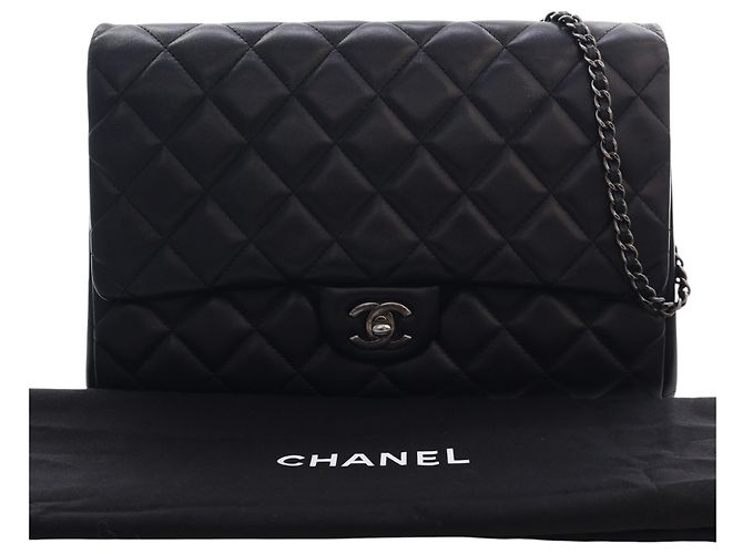 Chanel Black CC Quilted Lambskin Flap Clutch with Chain - view 15