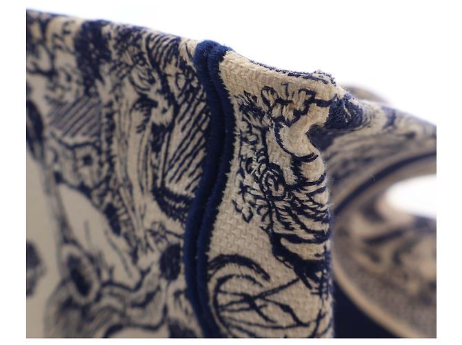 Dioriviera Book Tote aus bestickter Canvas Dior Blue Medium Blau Marineblau - Ansicht 13