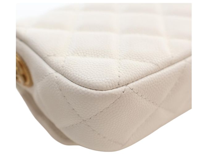 Chanel White Small CC Quilted Caviar Twist Your Buttons Flap Bianco - vista 8