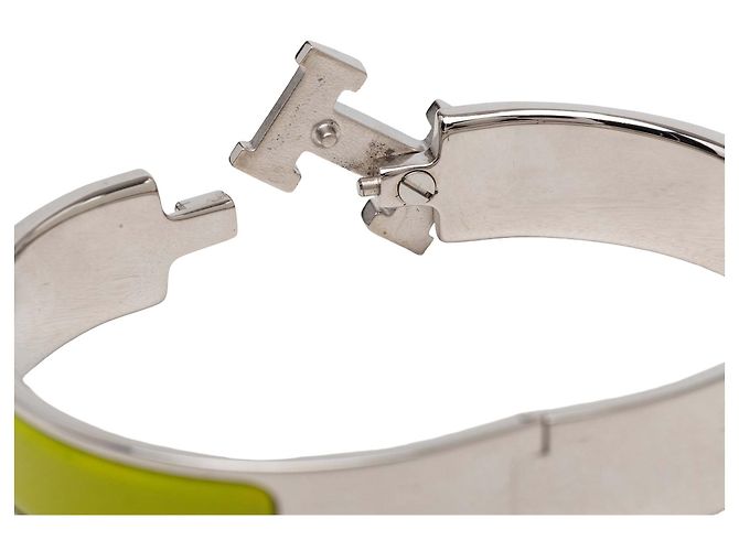 Bracciale Hermès Clic H in smalto giallo stretto GM - vista 5