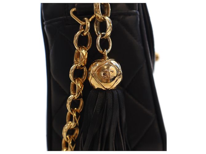 Borsa a tracolla Chanel Diana in agnello trapuntato nero Small con nappa - vista 8